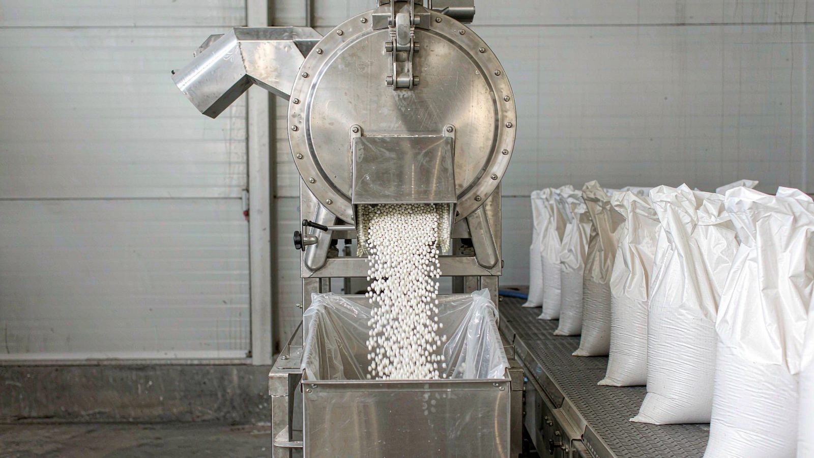 Talc Powder vs Calcium Carbonate for Polypropylene: A Filler Comparison